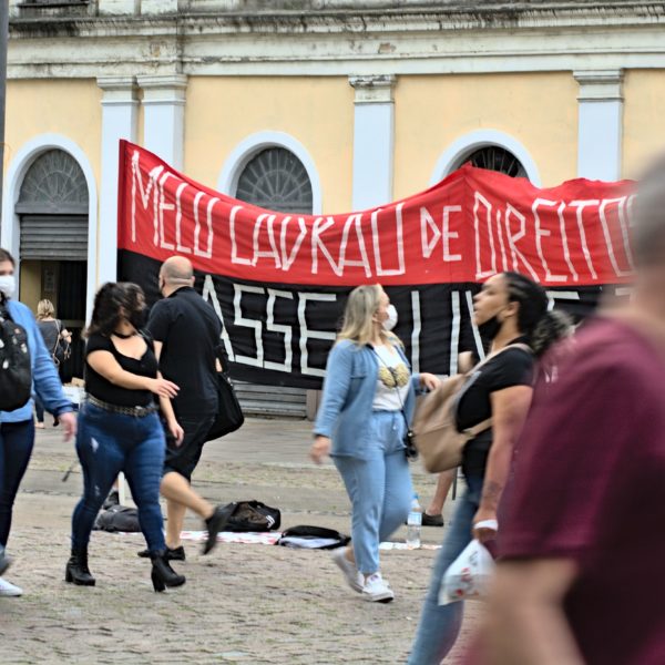 Ato em repúdio ao fim da meia passagem e à precarização do transporte público (16-12-2021)