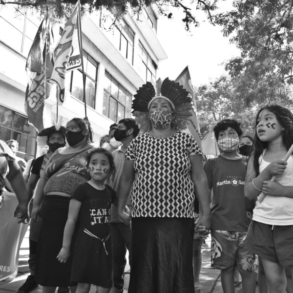 Reitoria da UFRGS é ocupada na luta Casa de Estudante Indígena (10-03-2022)