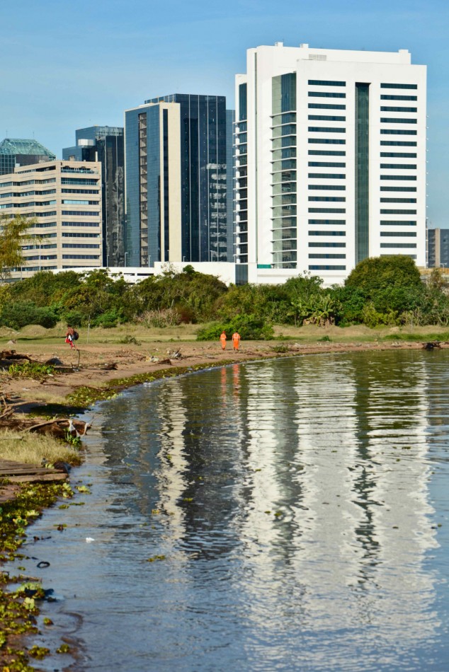 Porto Alegre E O Lago Guaiba Fotos Deriva